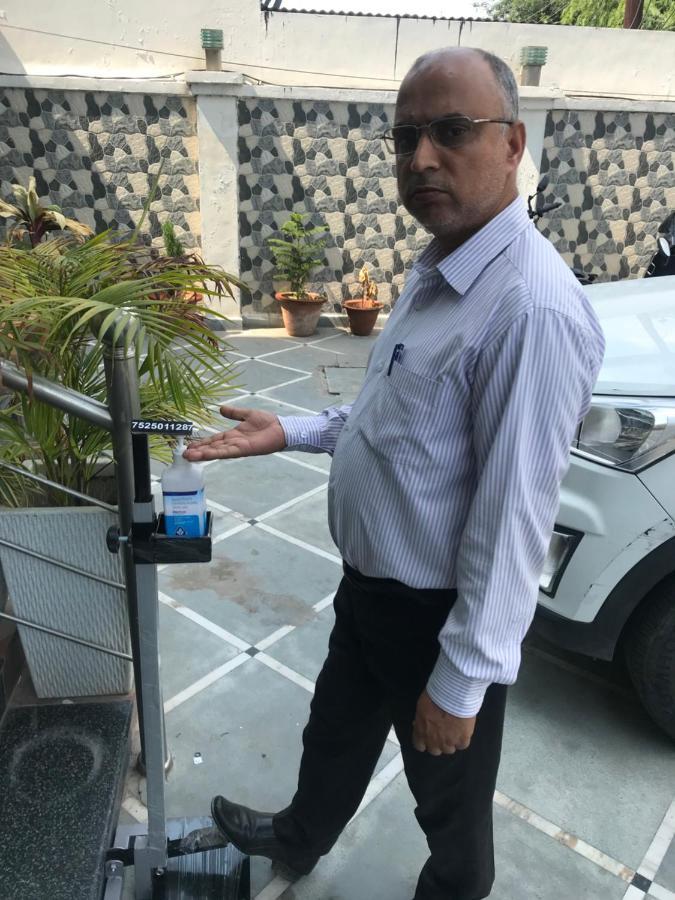 Hotel Sunrise Inn Lucknow Esterno foto
